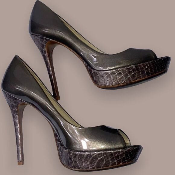 𝅺Alexandre Birman heels Authentic Python Patent Leather Pumps Size 7.5 Wood heel - Picture 4 of 14
